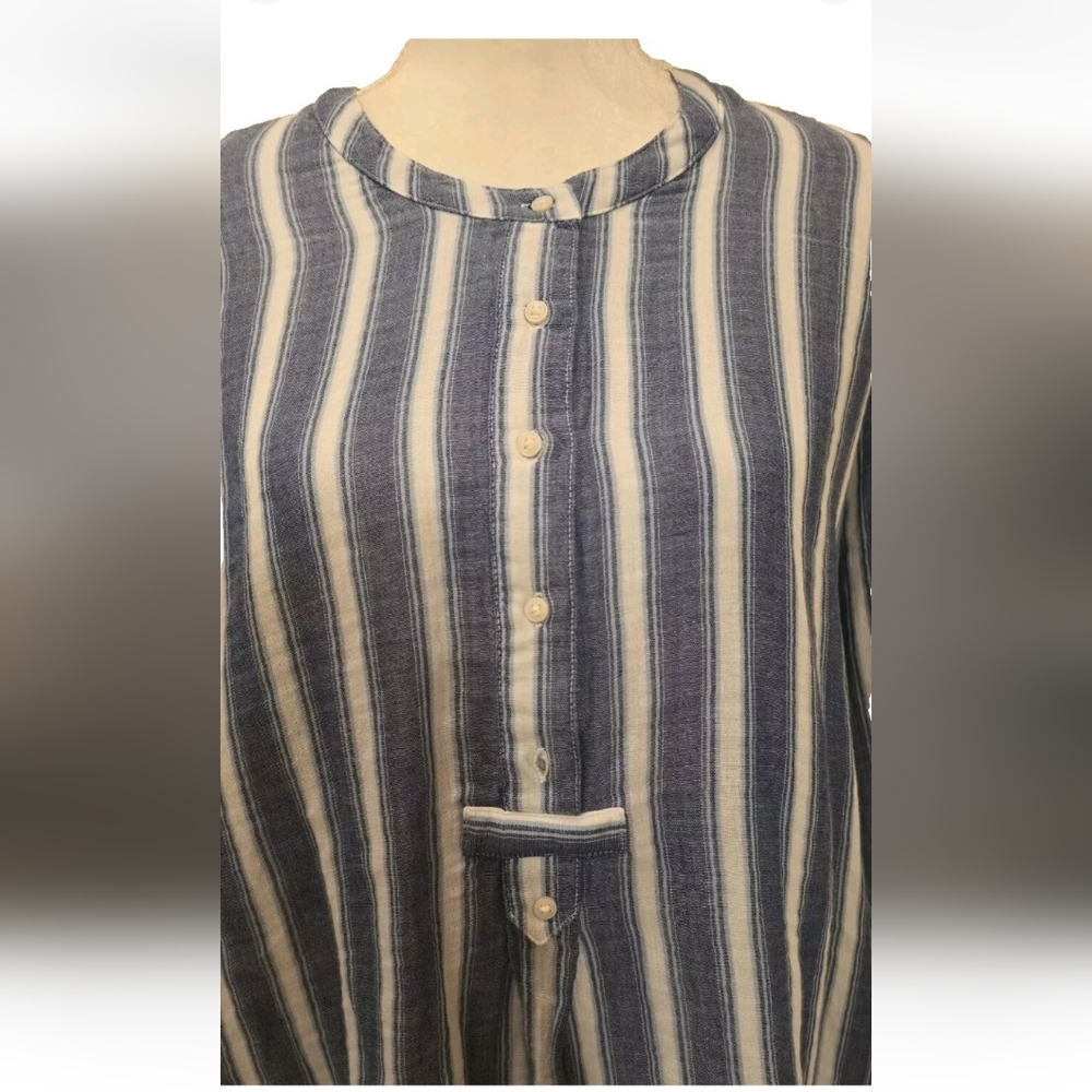 Old Navy Women's White Blue Stripe Old Money 1/2 Button 100% Cotton Top NWT XL - Picture 3 of 9